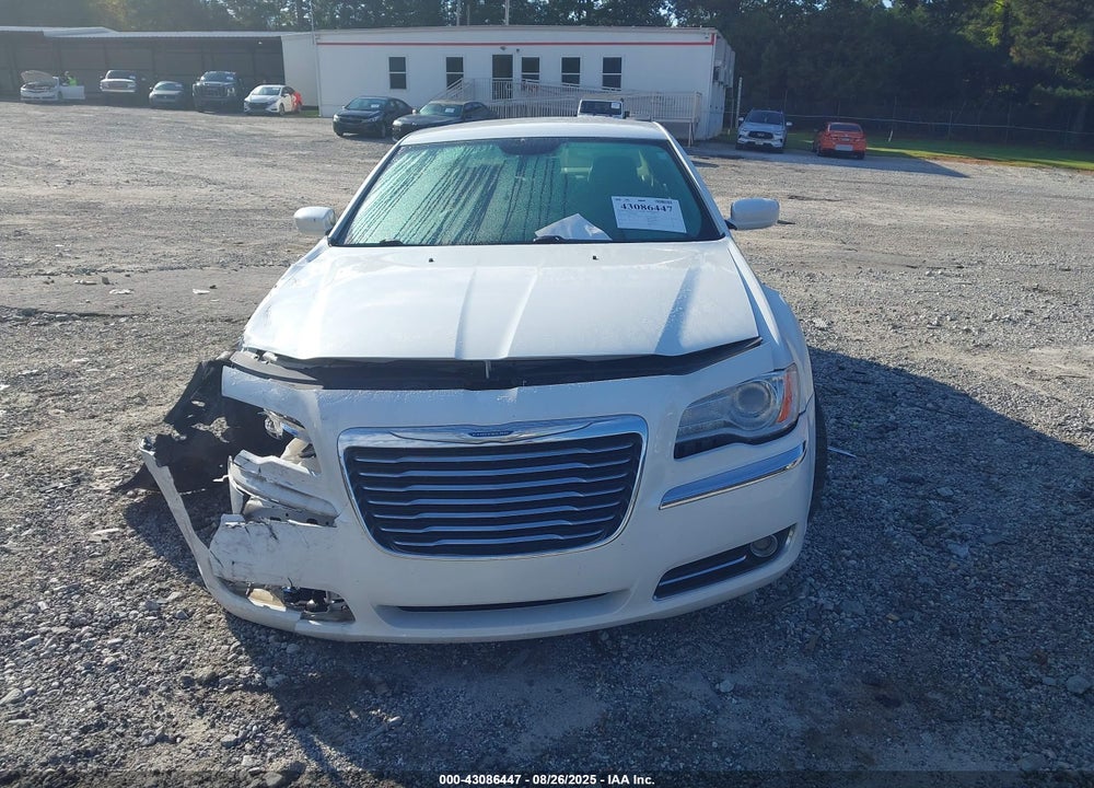 2014 CHRYSLER 300 VIN: 2C3CCAAG1EH283148