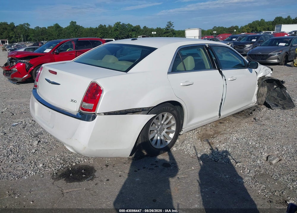 2014 CHRYSLER 300 VIN: 2C3CCAAG1EH283148