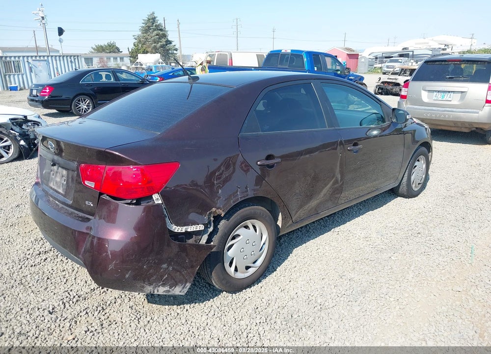 2010 KIA FORTE EX VIN: KNAFU4A27A5854247