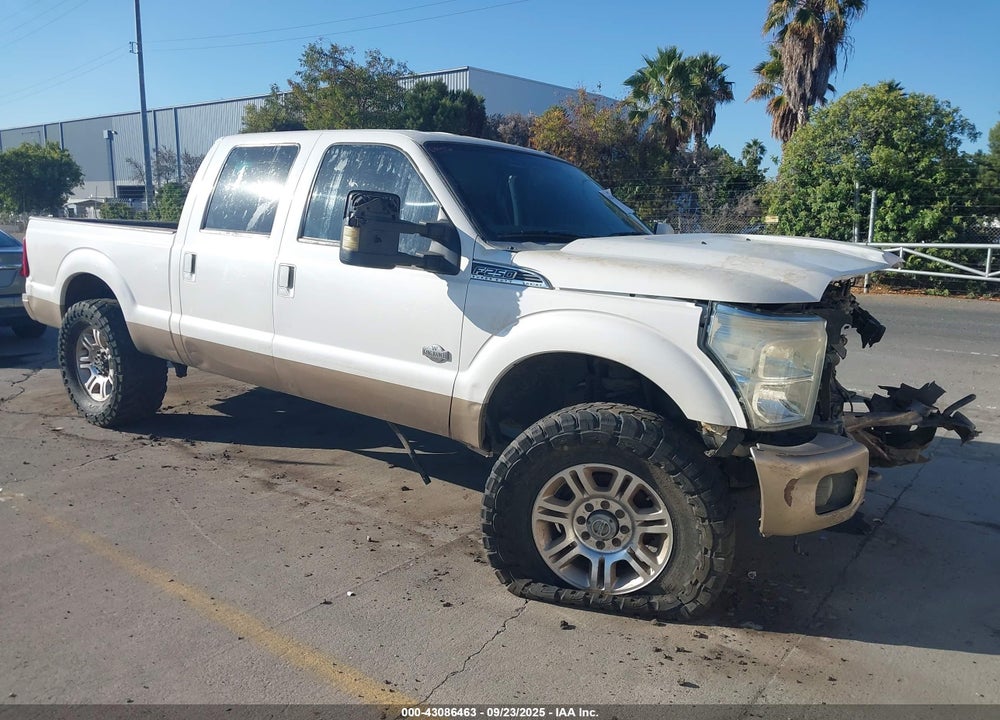 2013 FORD F-250 LARIAT VIN: 1FT7W2BT6DEA65668