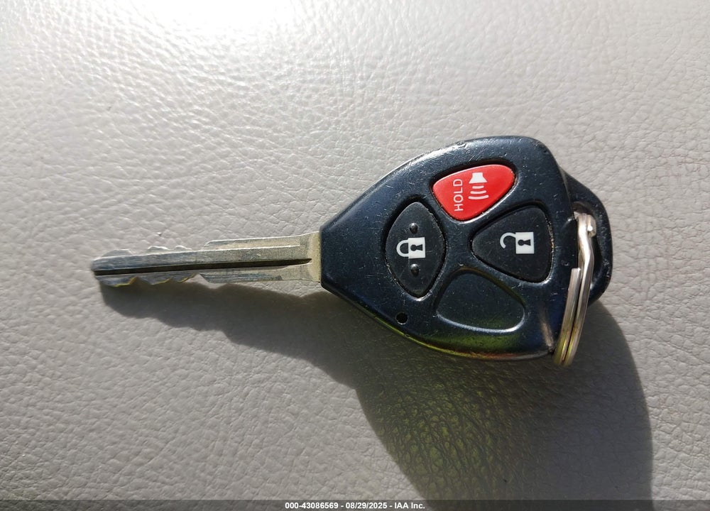 2007 TOYOTA RAV4 LIMITED V6 VIN: JTMBK31V875040466