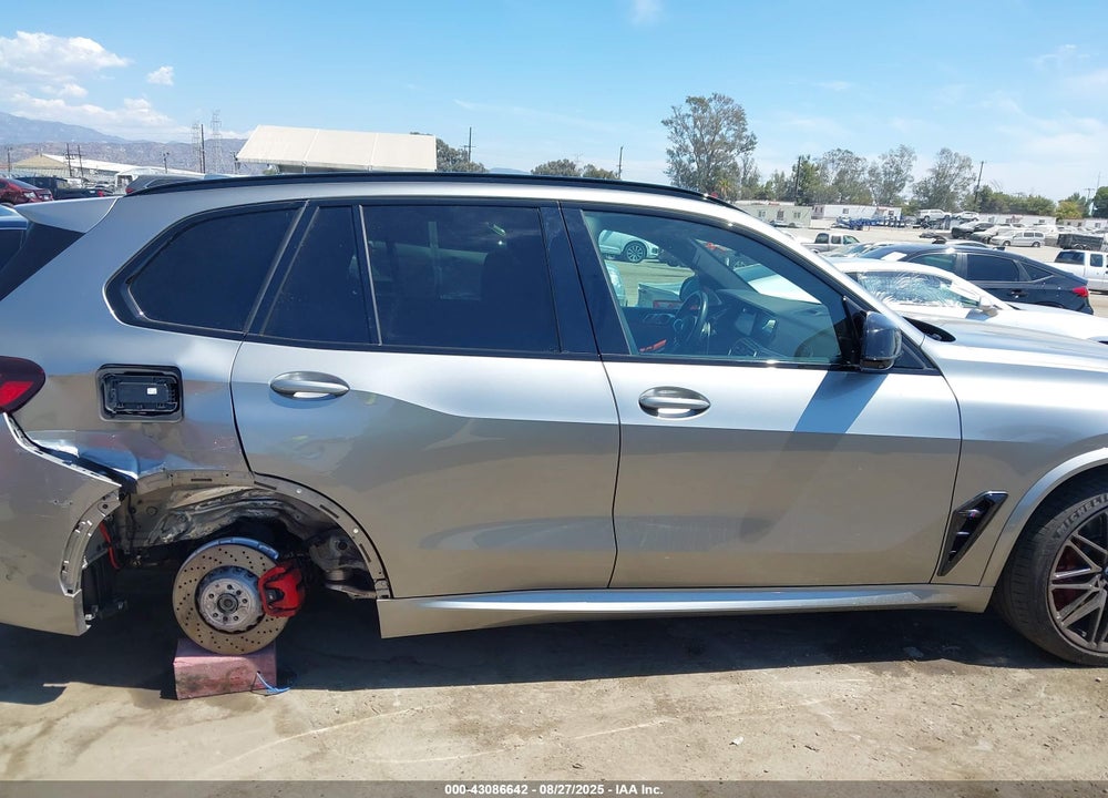2022 BMW X5 VIN: 5YMJU0C06N9J07343