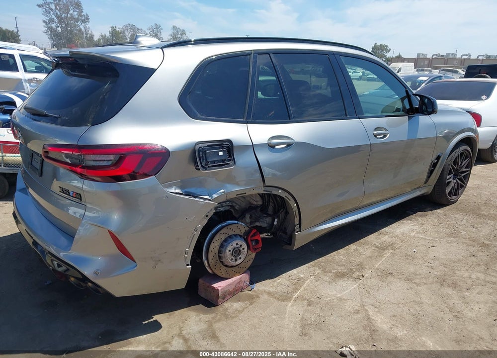 2022 BMW X5 VIN: 5YMJU0C06N9J07343