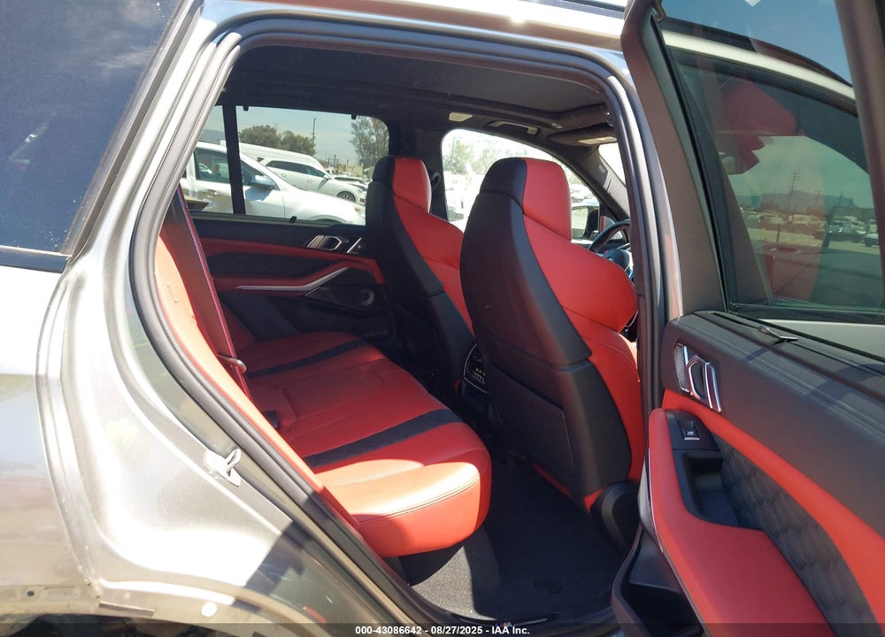 2022 BMW X5 VIN: 5YMJU0C06N9J07343