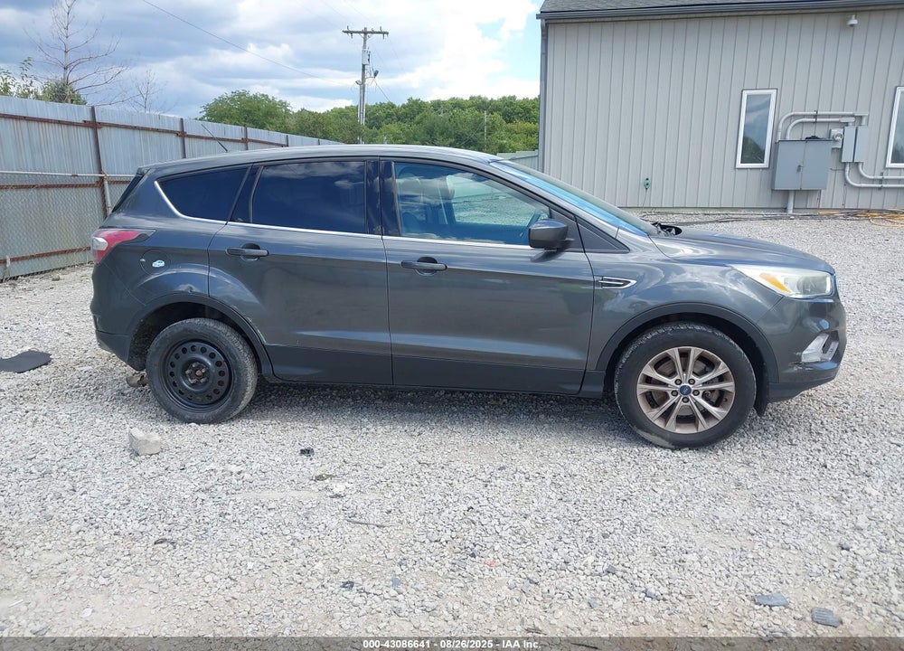 2017 FORD ESCAPE SE VIN: 1FMCU9GD3HUA13159