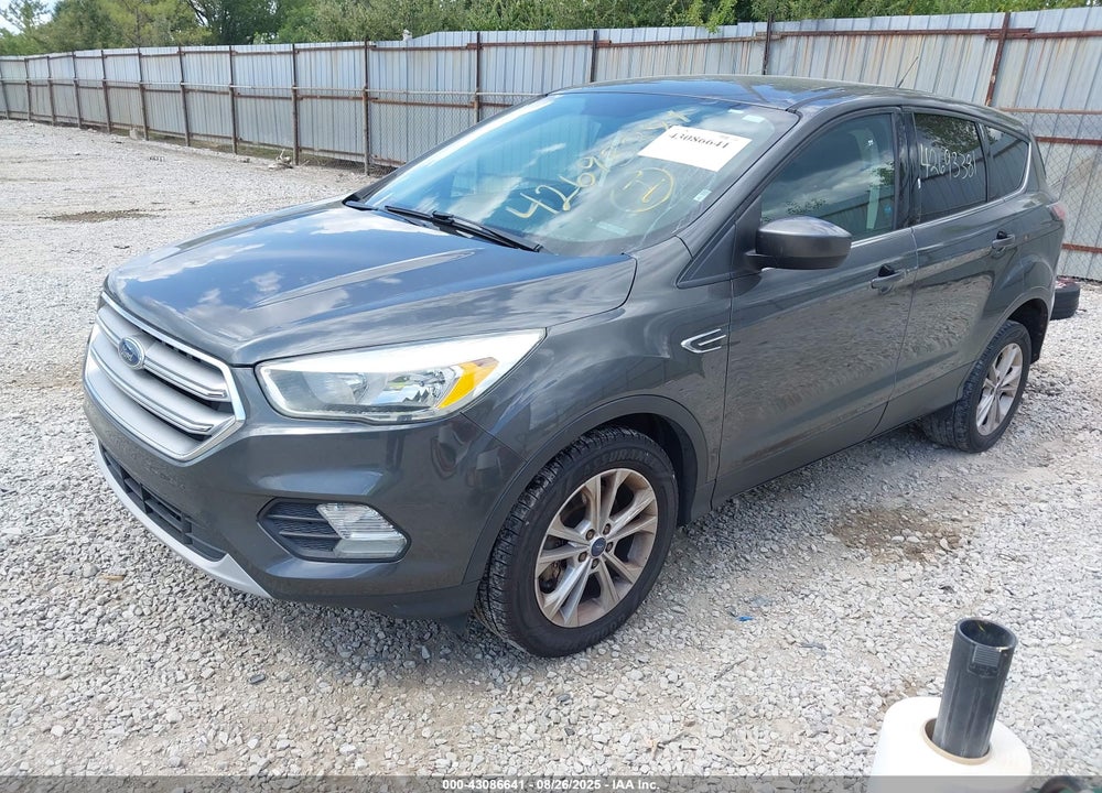 2017 FORD ESCAPE SE VIN: 1FMCU9GD3HUA13159