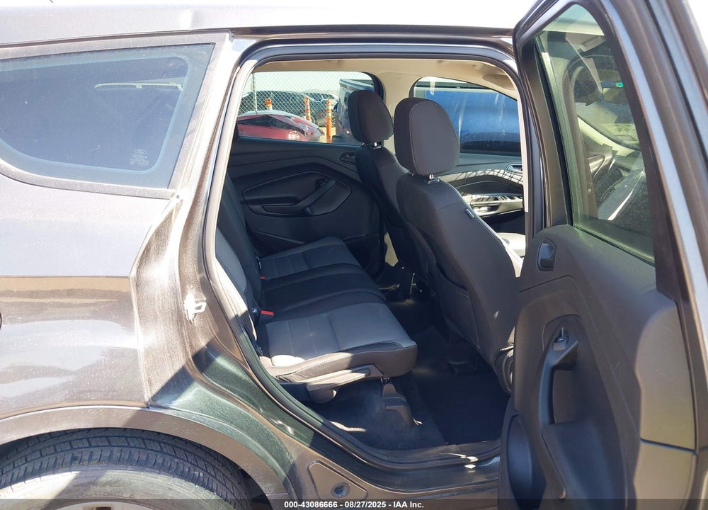 2017 FORD ESCAPE S VIN: 1FMCU0F70HUC65569
