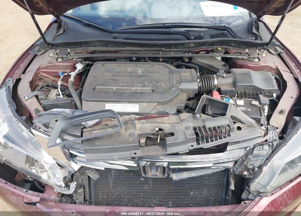 2014 HONDA ACCORD VIN: 1HGCR3F87EA042265