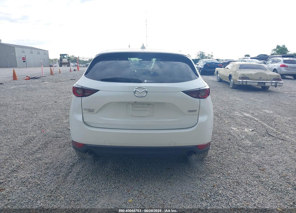 2018 MAZDA CX-5 VIN: JM3KFBCM8J0468505