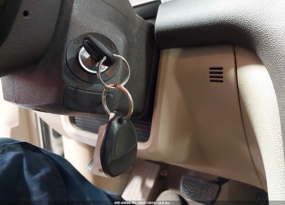 2012 BUICK ENCLAVE VIN: 5GAKVCED8CJ384858