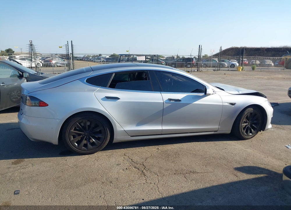 2016 TESLA MODEL S 60D/70D/75D/85D/90D VIN: 5YJSA1E25GF151367