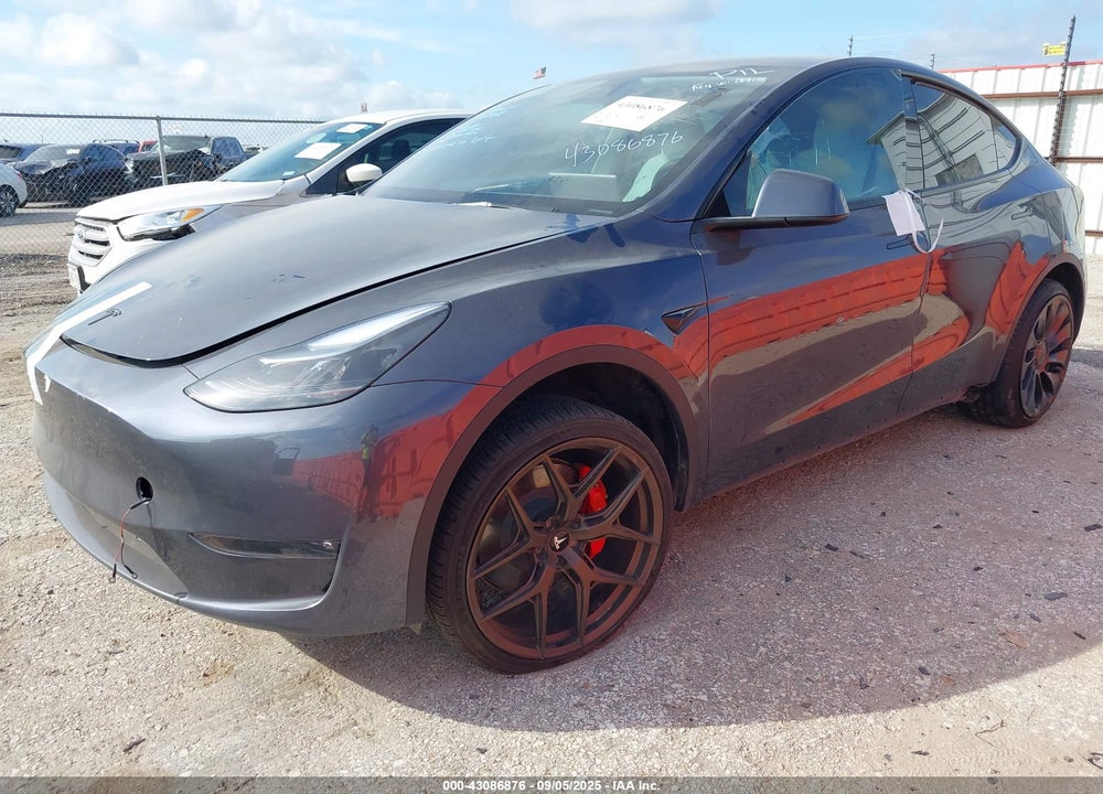 2023 TESLA MODEL Y VIN: 7SAYGDEF3PF968983