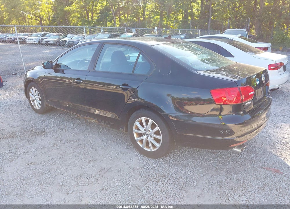 2011 VOLKSWAGEN JETTA 2.5L SE VIN: 3VWDZ7AJ6BM329760