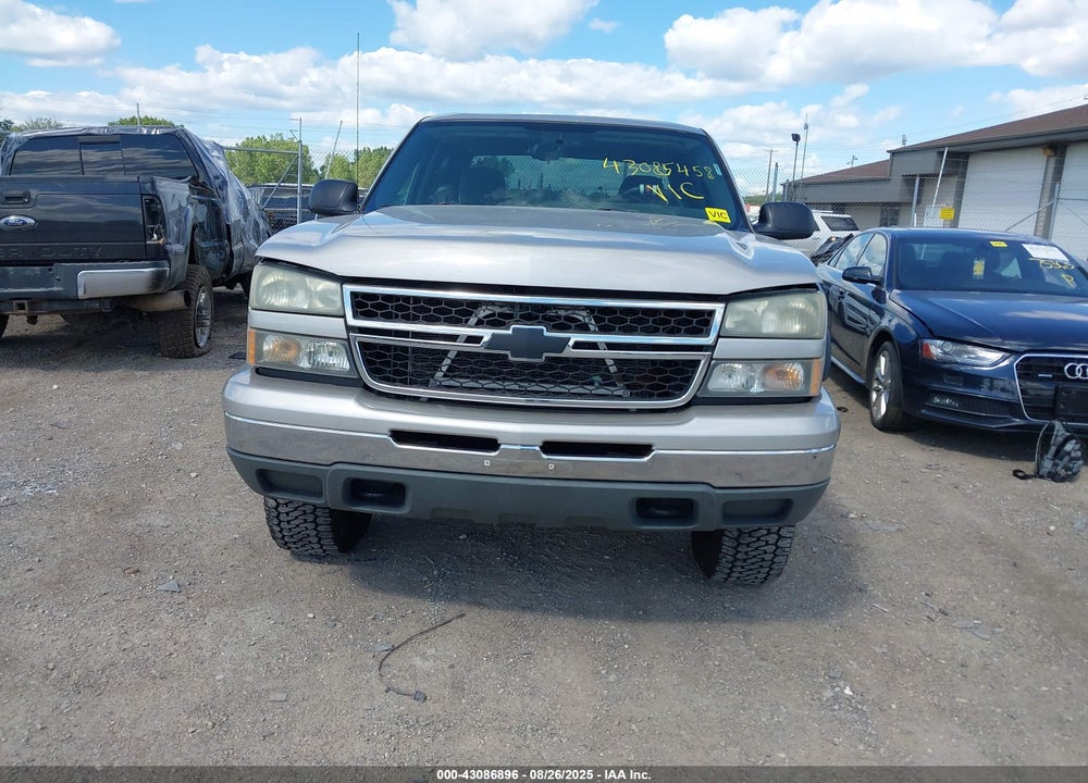 2007 CHEVROLET SILVERADO 1500 CLASSIC LS VIN: 2GCEK13V271122242