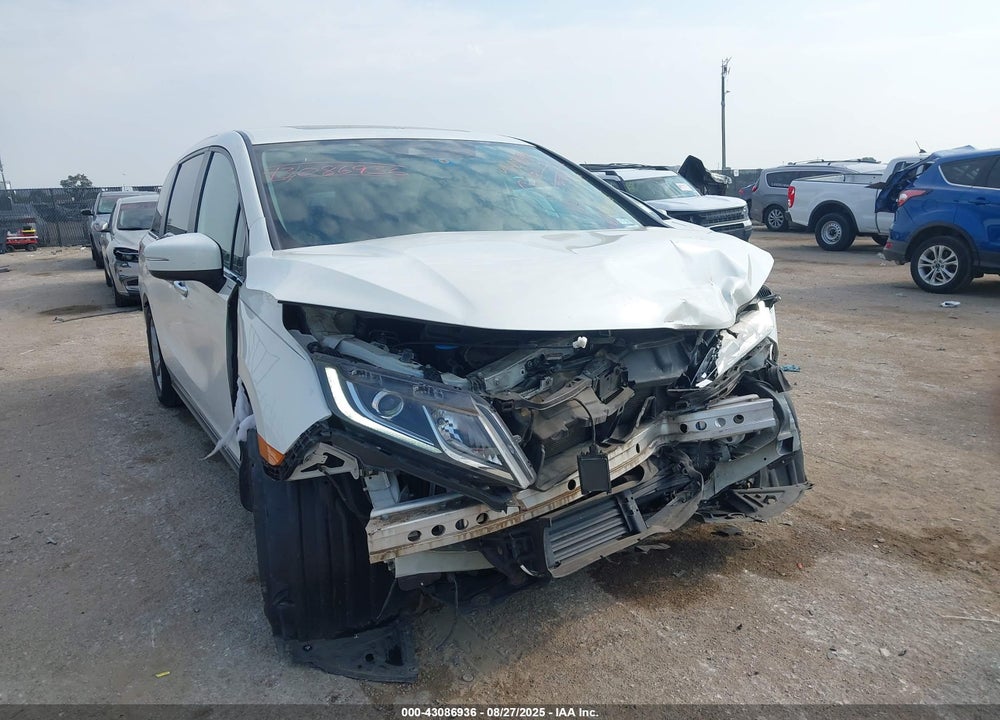 2018 HONDA ODYSSEY EX-L VIN: 5FNRL6H79JB020480