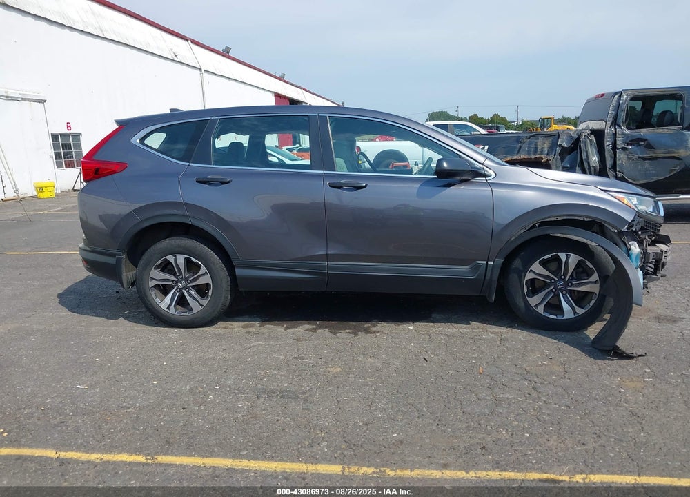 2017 HONDA CR-V LX VIN: 2HKRW6H38HH204440