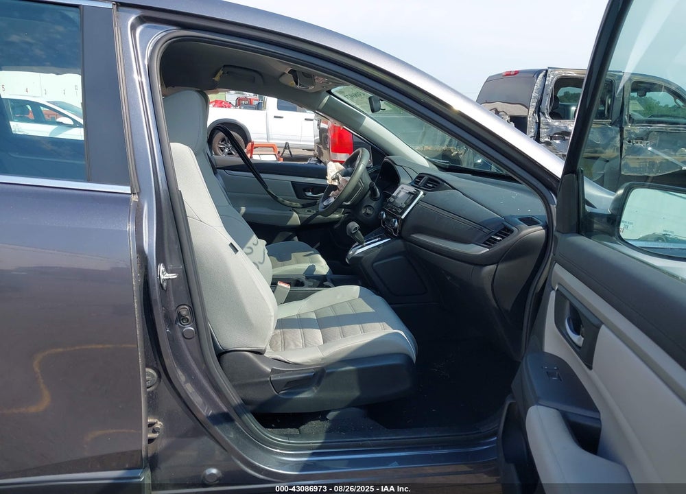 2017 HONDA CR-V LX VIN: 2HKRW6H38HH204440