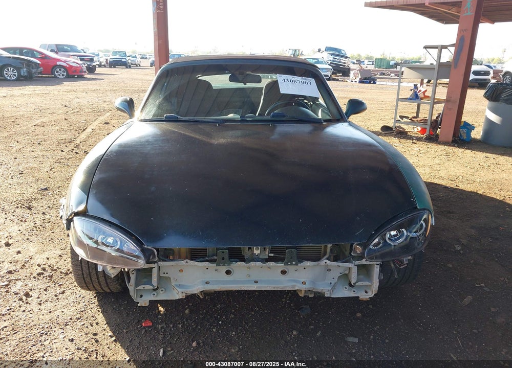2004 MAZDA MX-5 MIATA LS VIN: JM1NB353440401206
