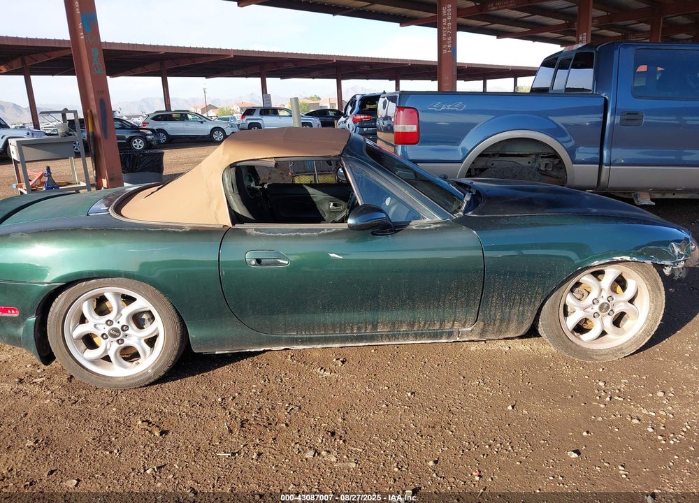 2004 MAZDA MX-5 MIATA LS VIN: JM1NB353440401206
