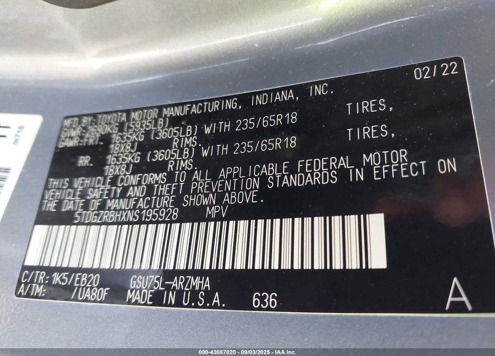 2022 TOYOTA HIGHLANDER XLE VIN: 5TDGZRBHXNS195928