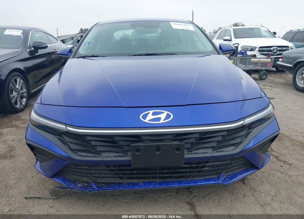 2024 HYUNDAI ELANTRA HYBRID VIN: KMHLM4DJ2RU097246