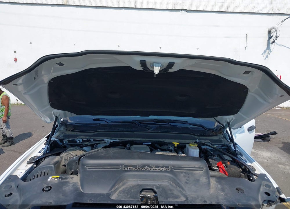 2021 RAM 5500 CHASSIS TRADESMAN/SLT/LAIE/LIMITED VIN: 3C7WRNFL6MG683664