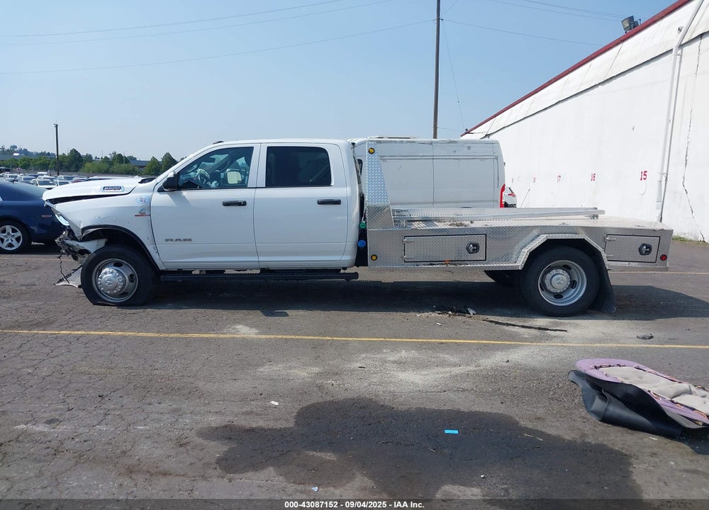2021 RAM 5500 CHASSIS TRADESMAN/SLT/LAIE/LIMITED VIN: 3C7WRNFL6MG683664
