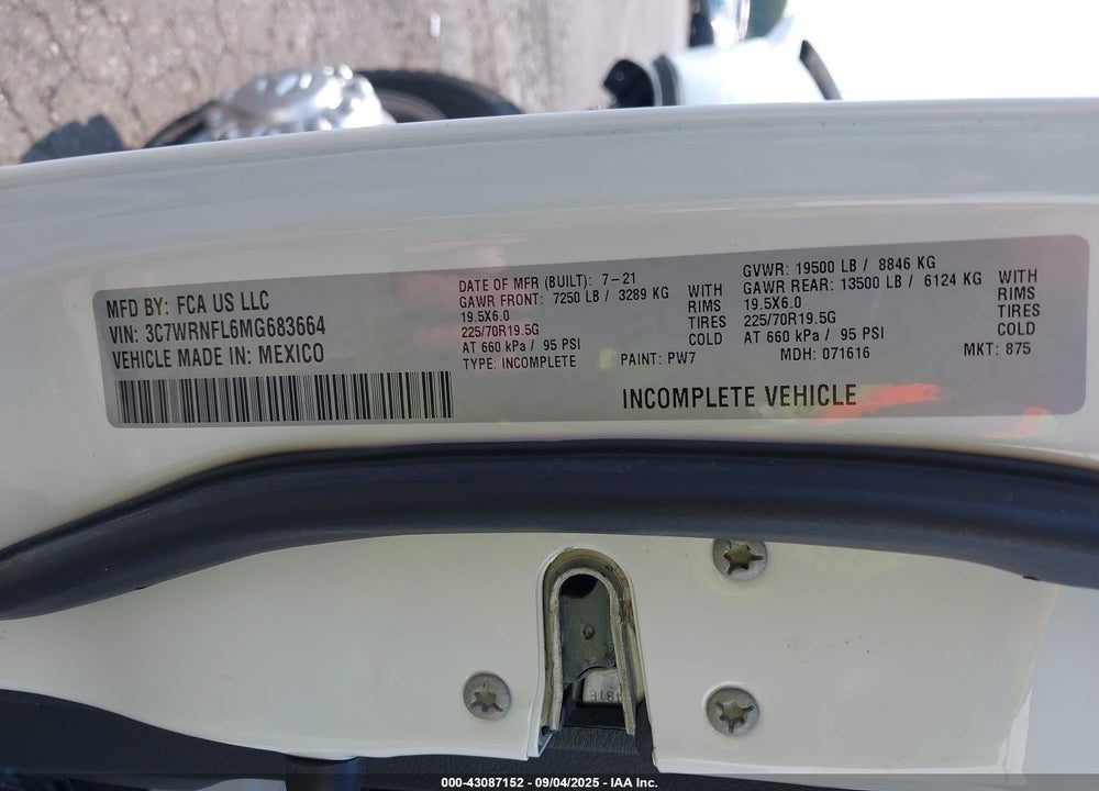 2021 RAM 5500 CHASSIS TRADESMAN/SLT/LAIE/LIMITED VIN: 3C7WRNFL6MG683664