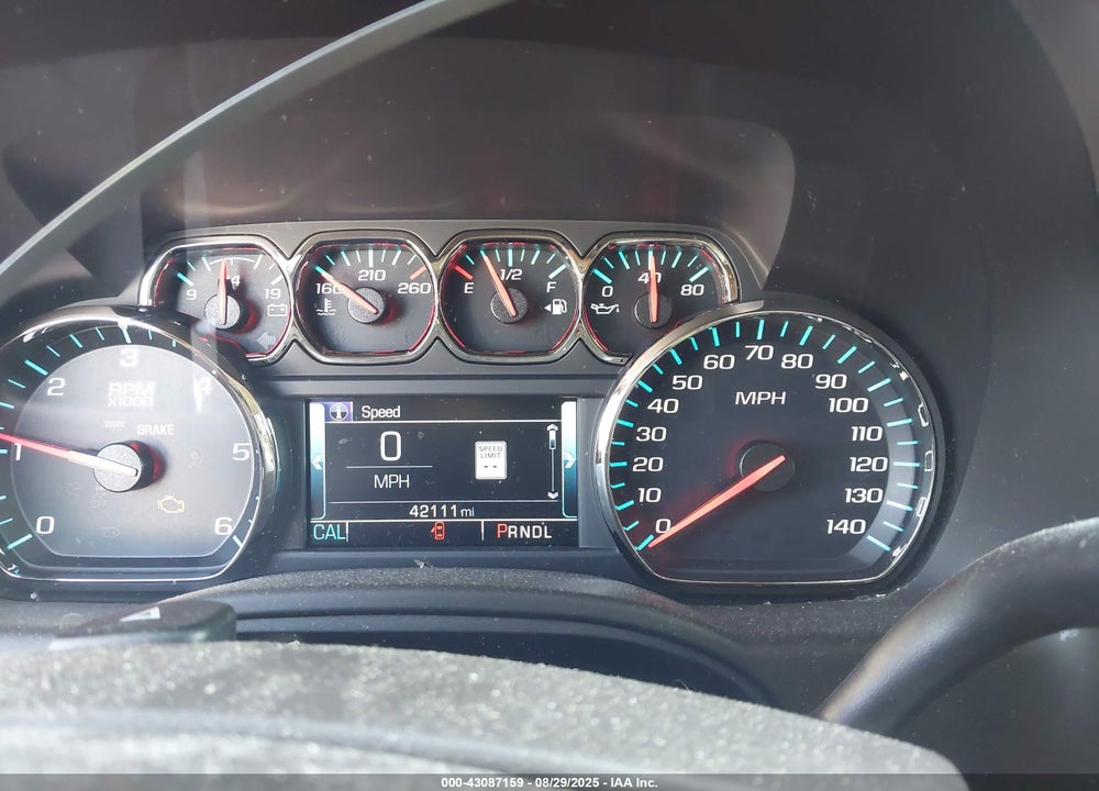 2019 CHEVROLET SUBURBAN VIN: 1GNSCHKC2KR119650