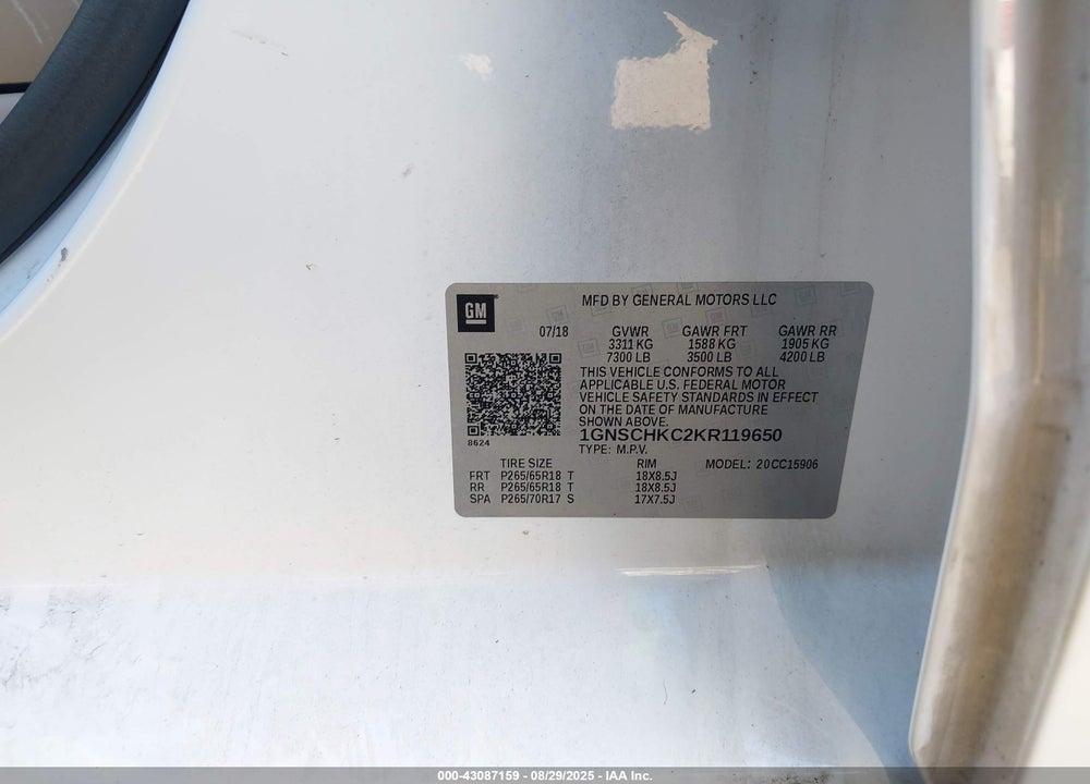 2019 CHEVROLET SUBURBAN VIN: 1GNSCHKC2KR119650