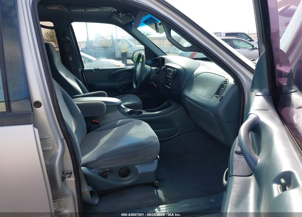 1997 FORD EXPEDITION EDDIE BAUER/XLT VIN: 1FMFU18L7VLA64623
