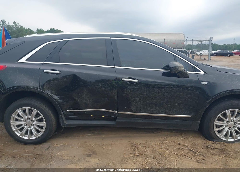 2017 CADILLAC XT5 VIN: 1GYKNARS6HZ289570