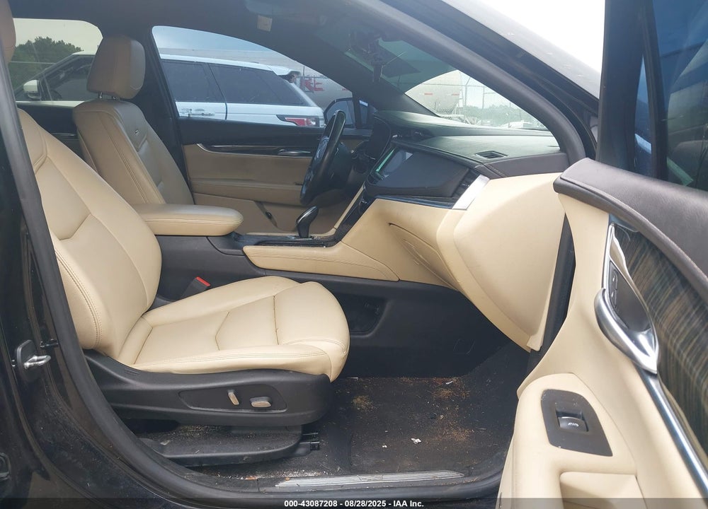 2017 CADILLAC XT5 VIN: 1GYKNARS6HZ289570