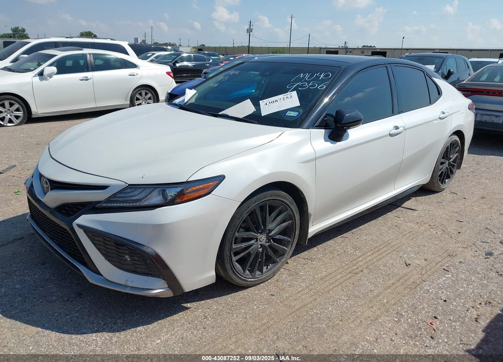 2021 TOYOTA CAMRY VIN: 4T1K61AK1MU409356