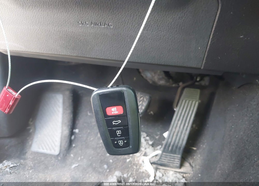 2021 TOYOTA CAMRY VIN: 4T1K61AK1MU409356