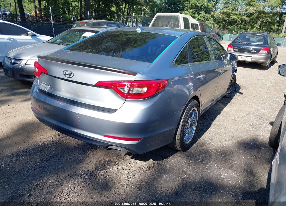 2016 HYUNDAI SONATA SE VIN: 5NPE24AF0GH367973