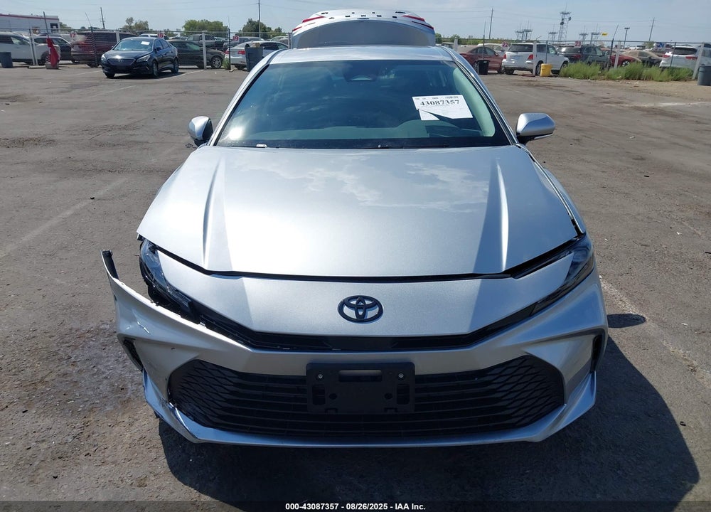 2025 TOYOTA CAMRY LE VIN: 4T1DAACK5SU194176