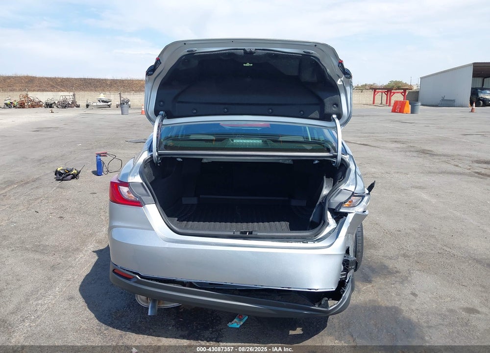2025 TOYOTA CAMRY LE VIN: 4T1DAACK5SU194176