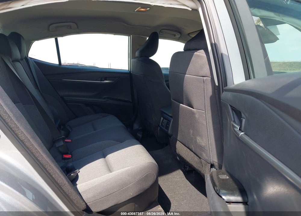 2025 TOYOTA CAMRY LE VIN: 4T1DAACK5SU194176