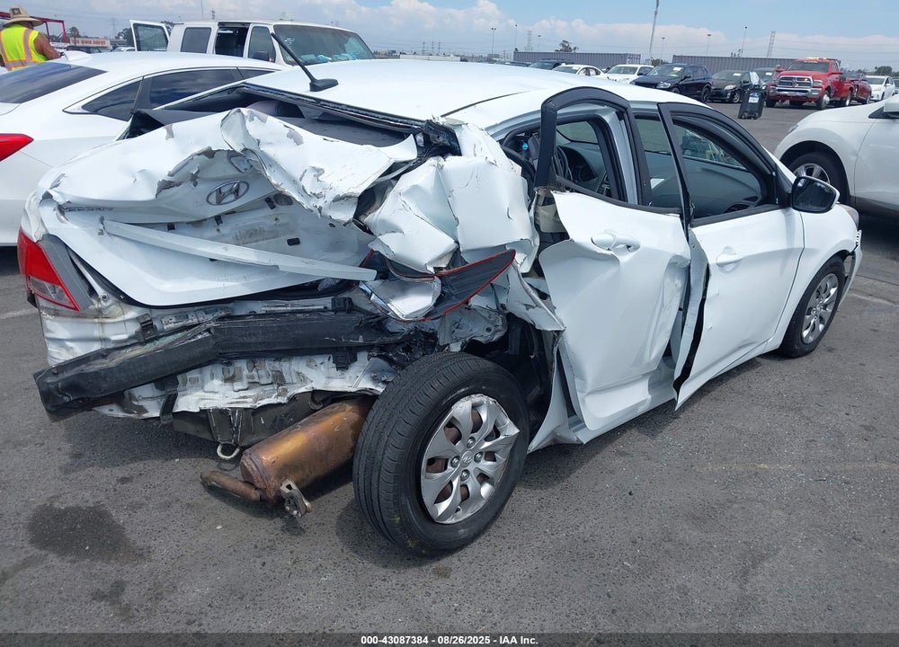 2016 HYUNDAI ACCENT VIN: KMHCT4AEXGU036301