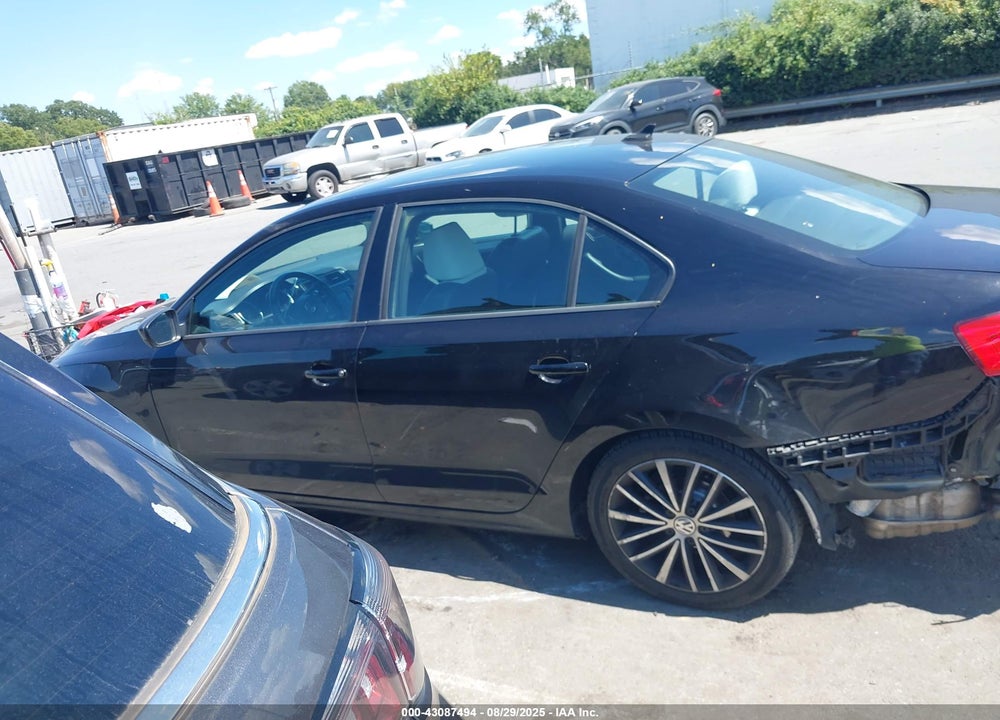 2016 VOLKSWAGEN JETTA VIN: 3VWD17AJ3GM299468