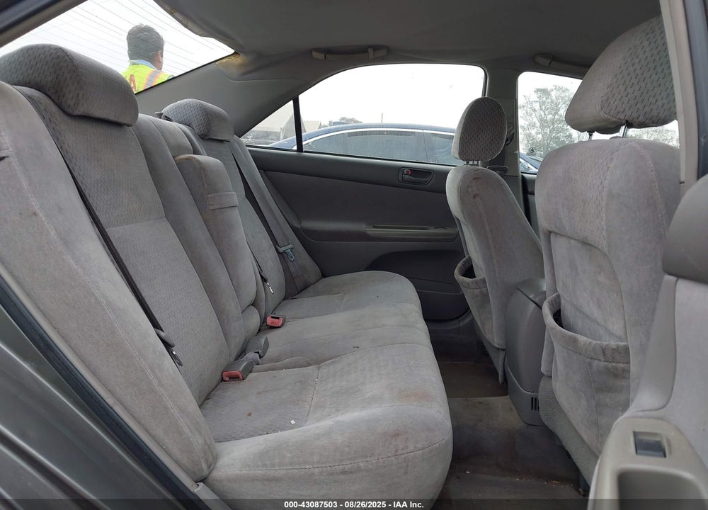 2004 TOYOTA CAMRY LE VIN: 4T1BE32KX4U835382