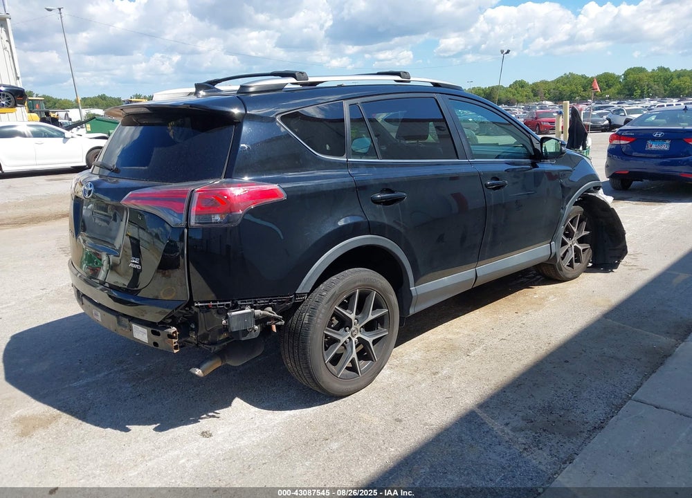 2018 TOYOTA RAV4 SE VIN: 2T3JFREV5JW821426