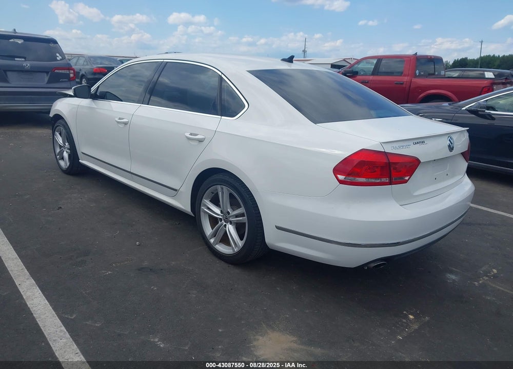 2014 VOLKSWAGEN PASSAT VIN: 1VWCT7A34EC105794