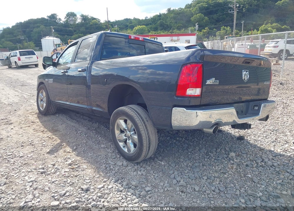 2017 RAM 1500 VIN: 1C6RR7GT4HS853160
