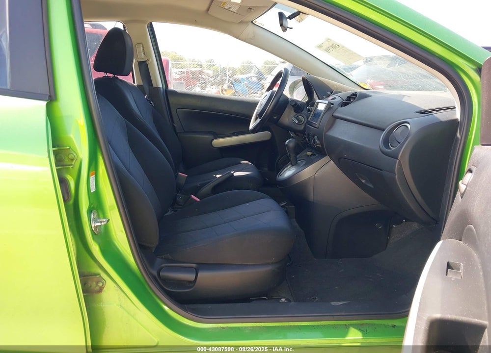 2011 MAZDA 2 VIN: JM1DE1HY1B0129385
