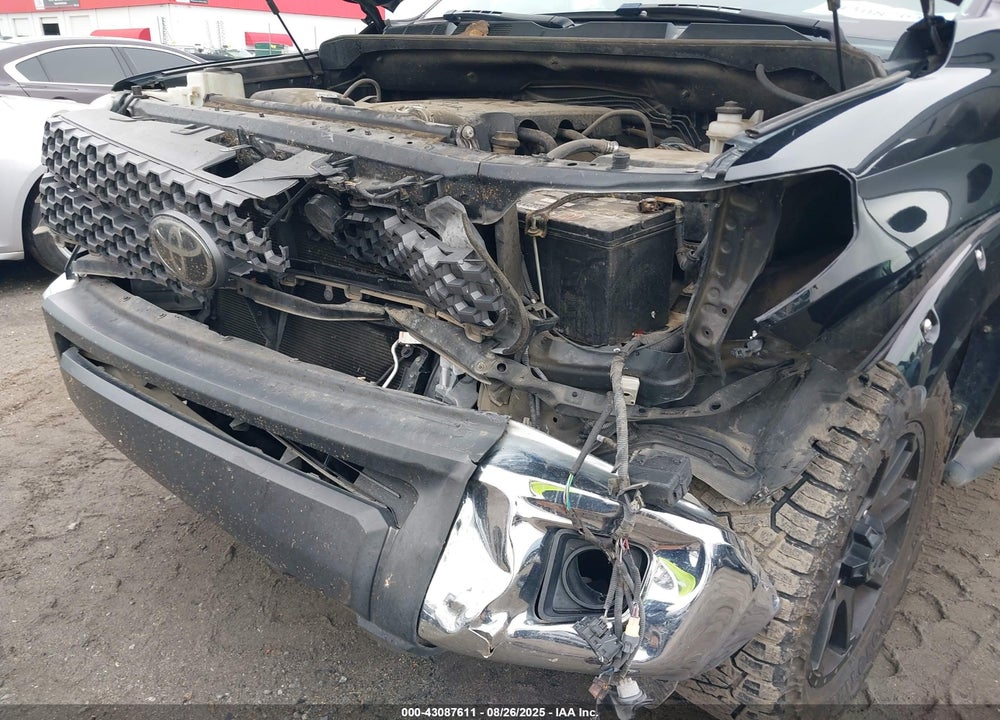 2018 TOYOTA TUNDRA VIN: 5TFDW5F1XJX759129
