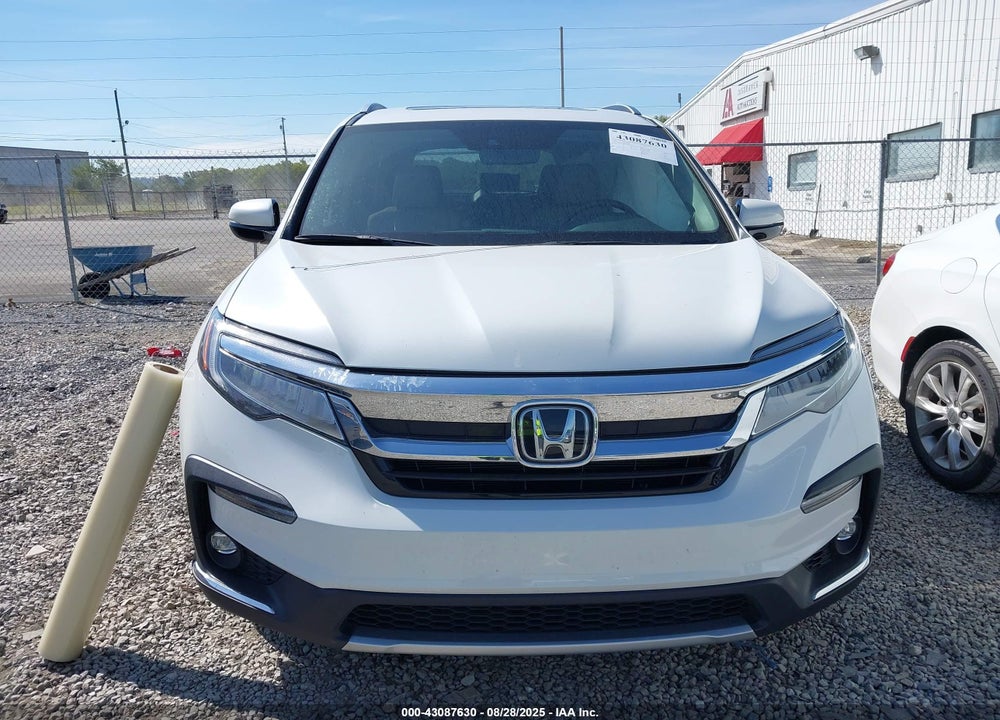 2022 HONDA PILOT VIN: 5FNYF5H68NB028502