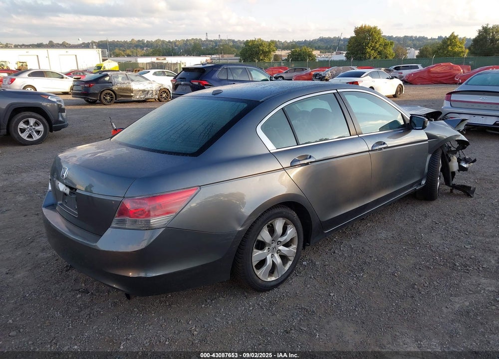 2009 HONDA ACCORD VIN: 1HGCP26839A052572