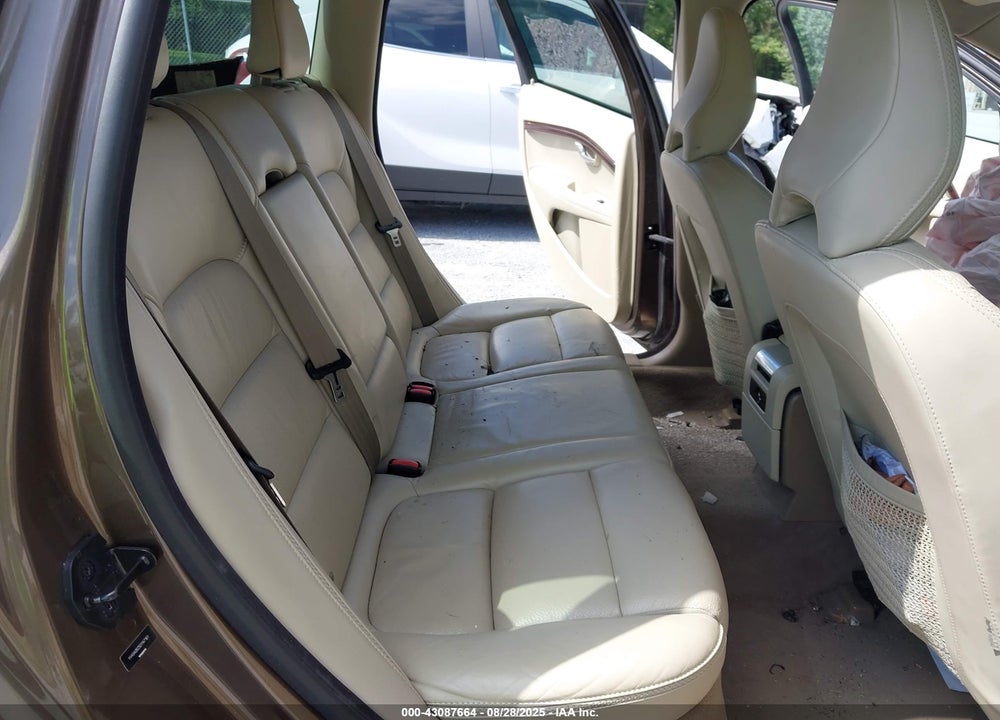 2013 VOLVO XC70 VIN: YV4940BZ5D1147161